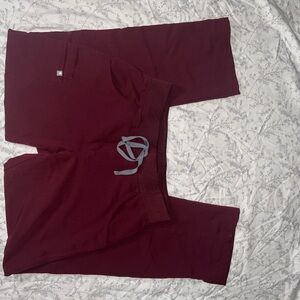 FIGS TECHNICAL COLLECTION SCRUB PANTS.